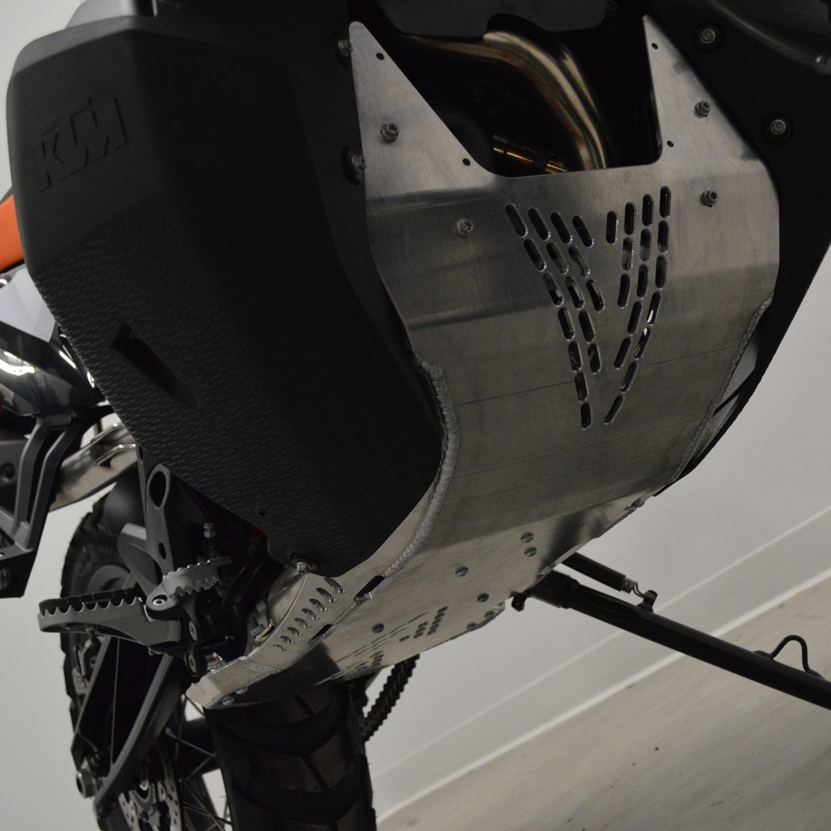 Enduro Engineering Skid Plate for 2019 KTM 790 Adventure / R Touring Bike