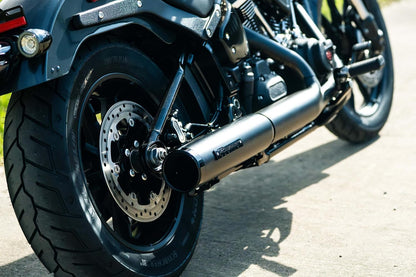 Rinehart HP40 2-into-1 Slip-on Harley Softail 2025-Later Black End Caps Badge